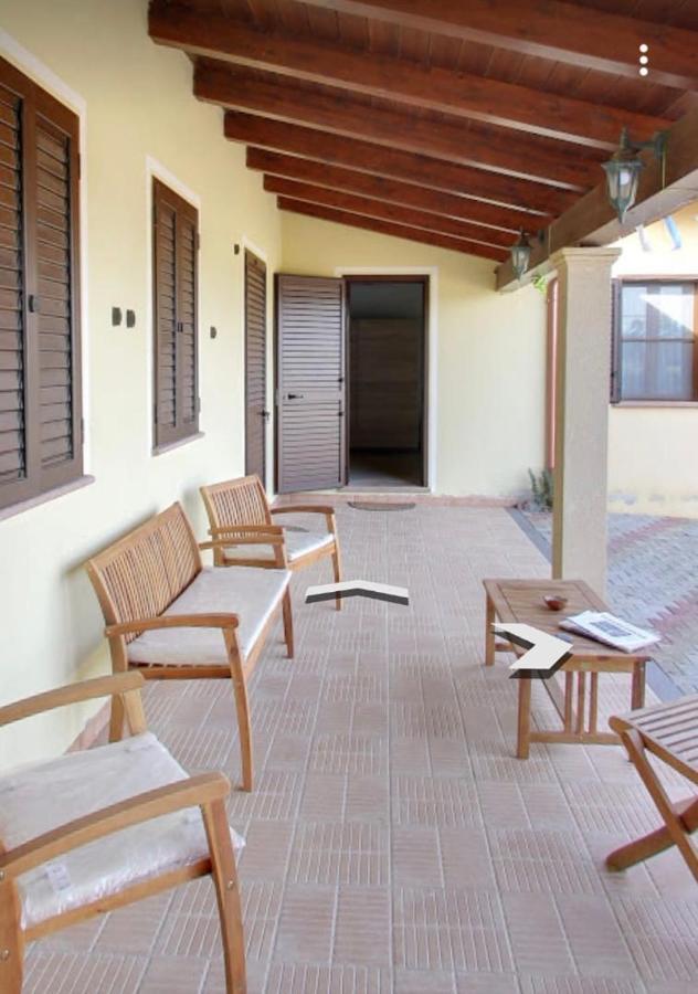 Agriturismo Da Patrizia Simaxis Exterior foto